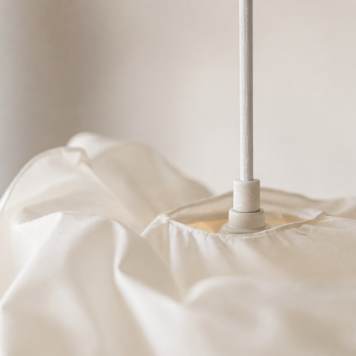 Lustres en papier blanc design fleur - Path
