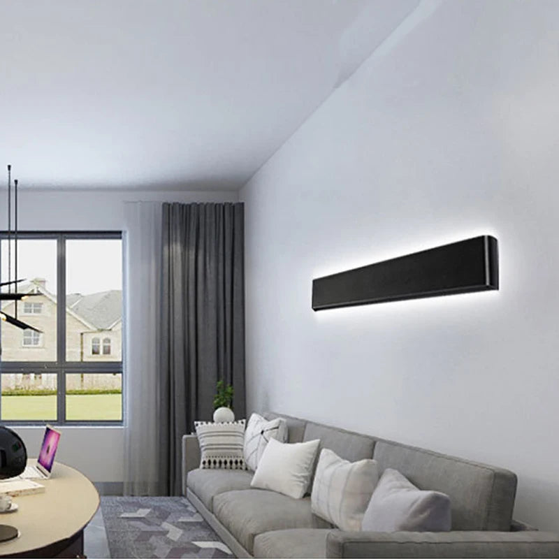 Applique murale longue en aluminium et à led - Basis