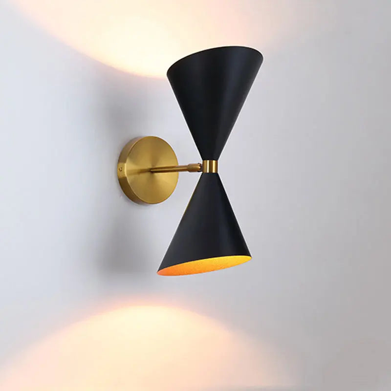 Applique murale design double cône noir et doré - Shinex