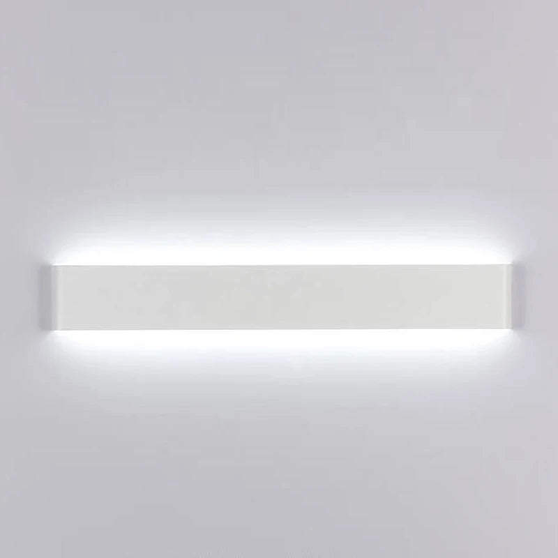 Applique murale longue en aluminium et à led - Basis