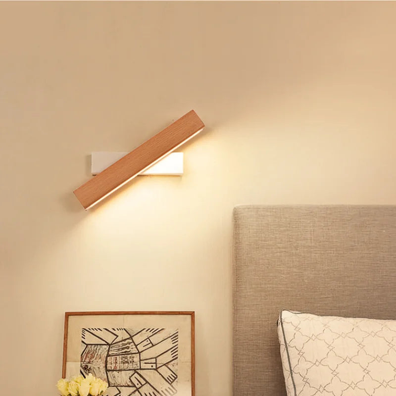 Applique murale rotative nordique en bois massif led réglable - Luxline