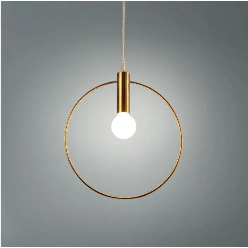 Suspension dorée à led en forme de rond - Inoxt