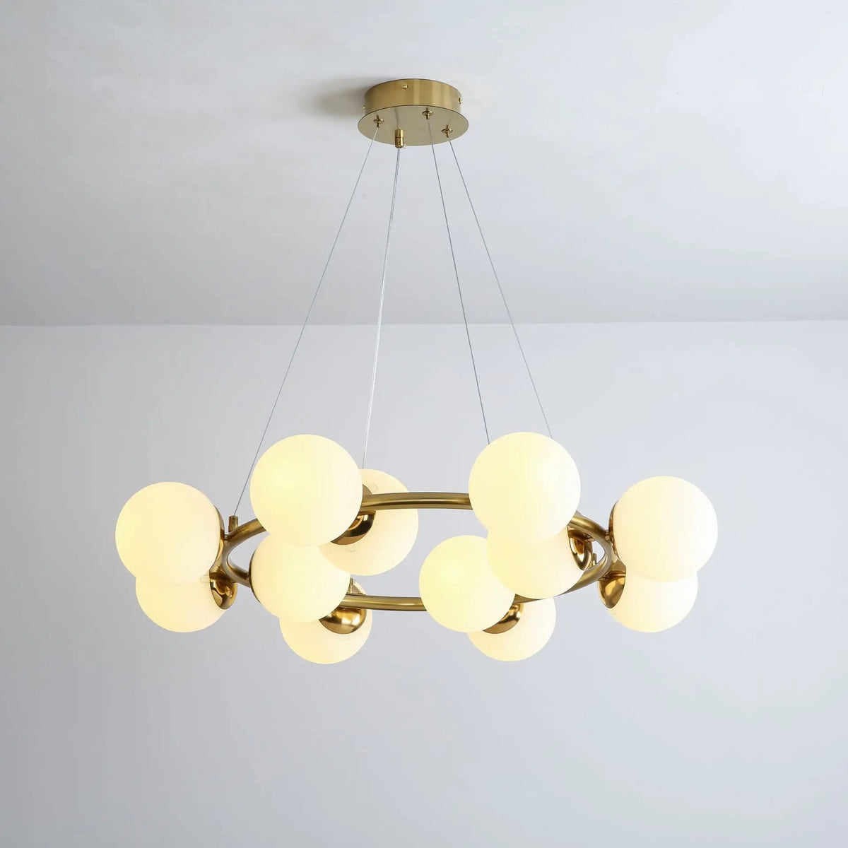 Lustre design à led en métal avec plusieurs boules en verre - Illuxa