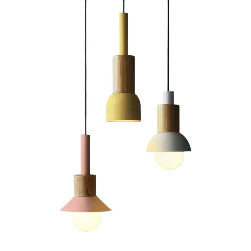 Suspension en fer et bois rose, vert et jaune - Halo