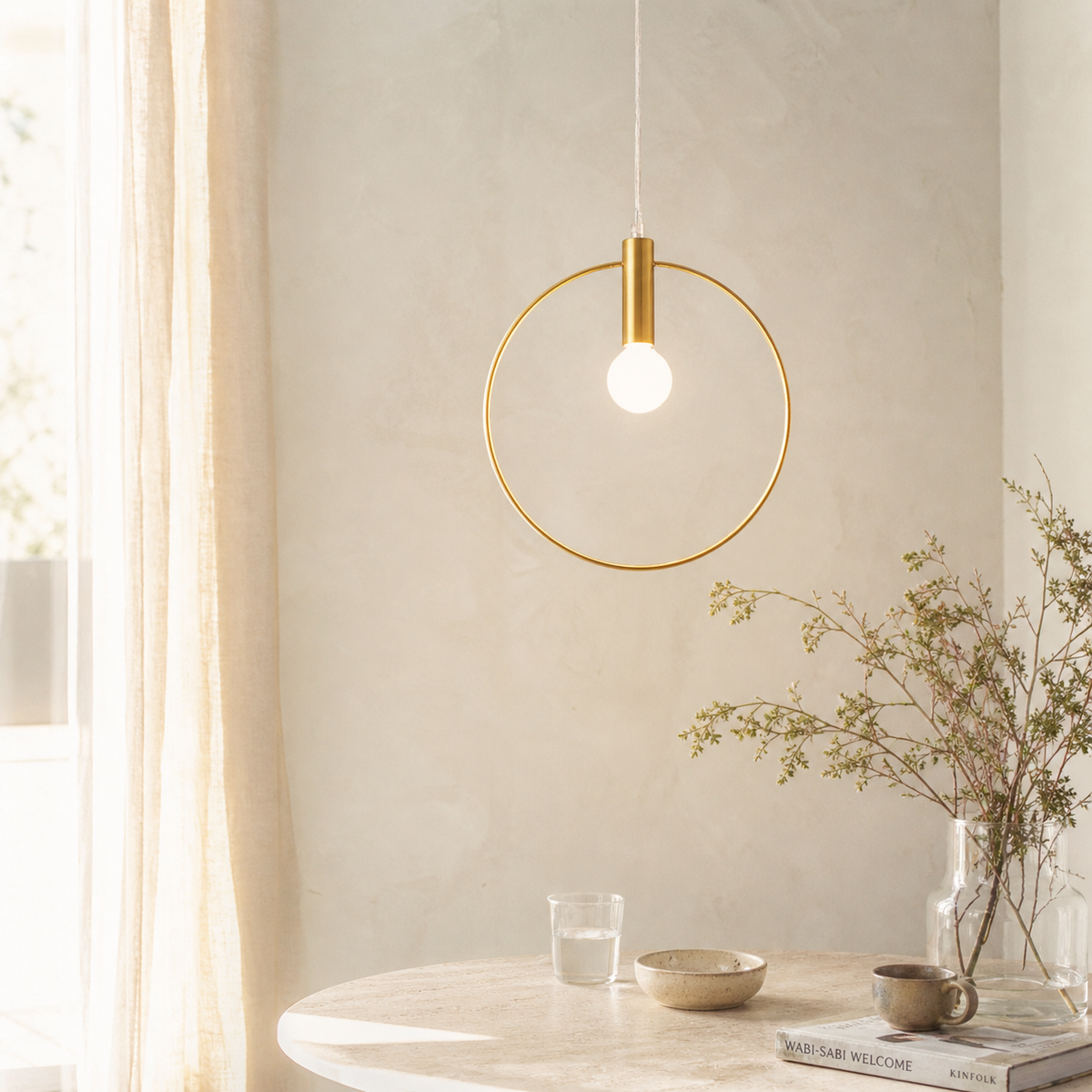Suspension dorée à led en forme de rond - Inoxt